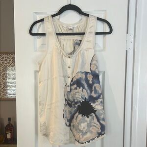 DVF Cream and Blue Floral Women's Top